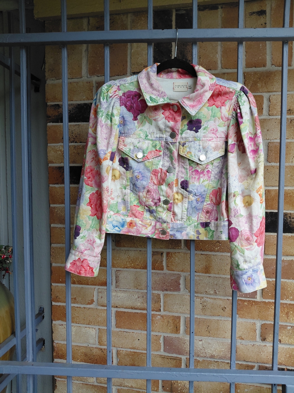 Alice + OLIVIA jeans Floral Print Women's Jacket - Pastel Multicolor